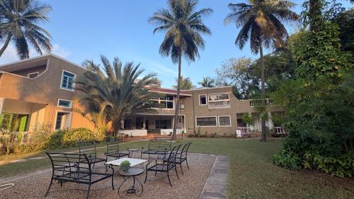 Seclude Hampi 1800