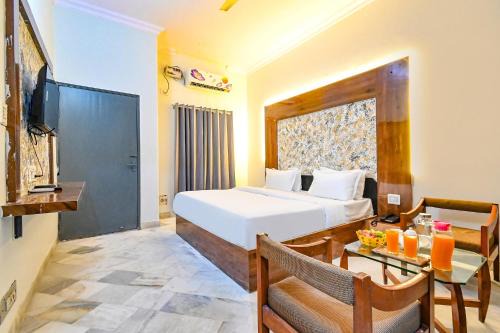 FabHotel Classic Holidays