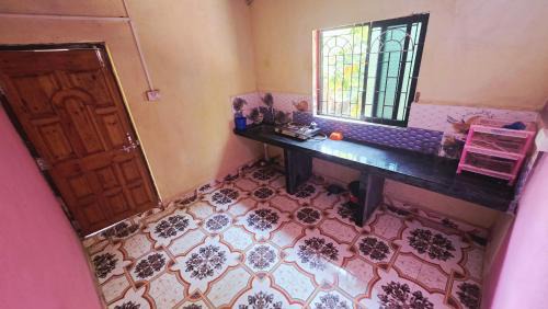 vailankani Guest House in Cola