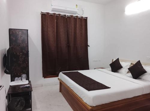 HoTEL K7 in Chennai