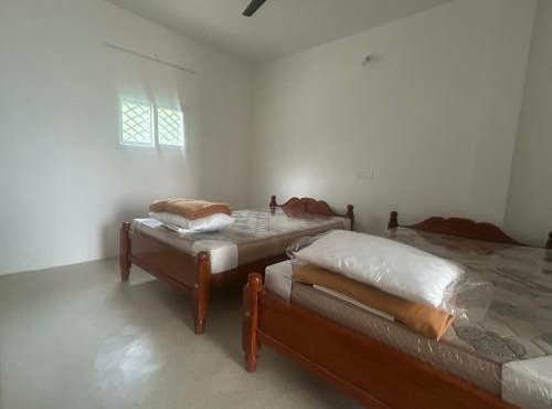 Leo residency INN SIRUMALAI