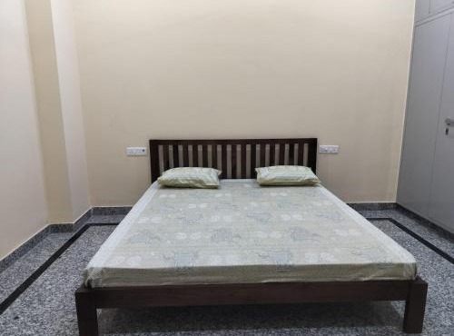 1BHK Home near Airport & Markets