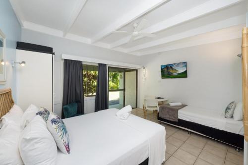 Unit 133 Amaroo Standard Twin Studio Apartment in Nelly Bay