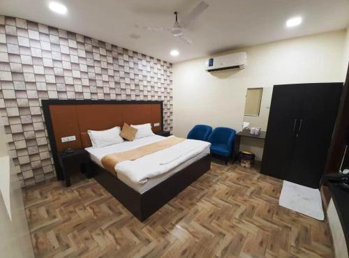 Hotel Mandakini Royale