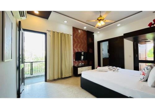 BluO Studio - M Block Market Greater Kailash